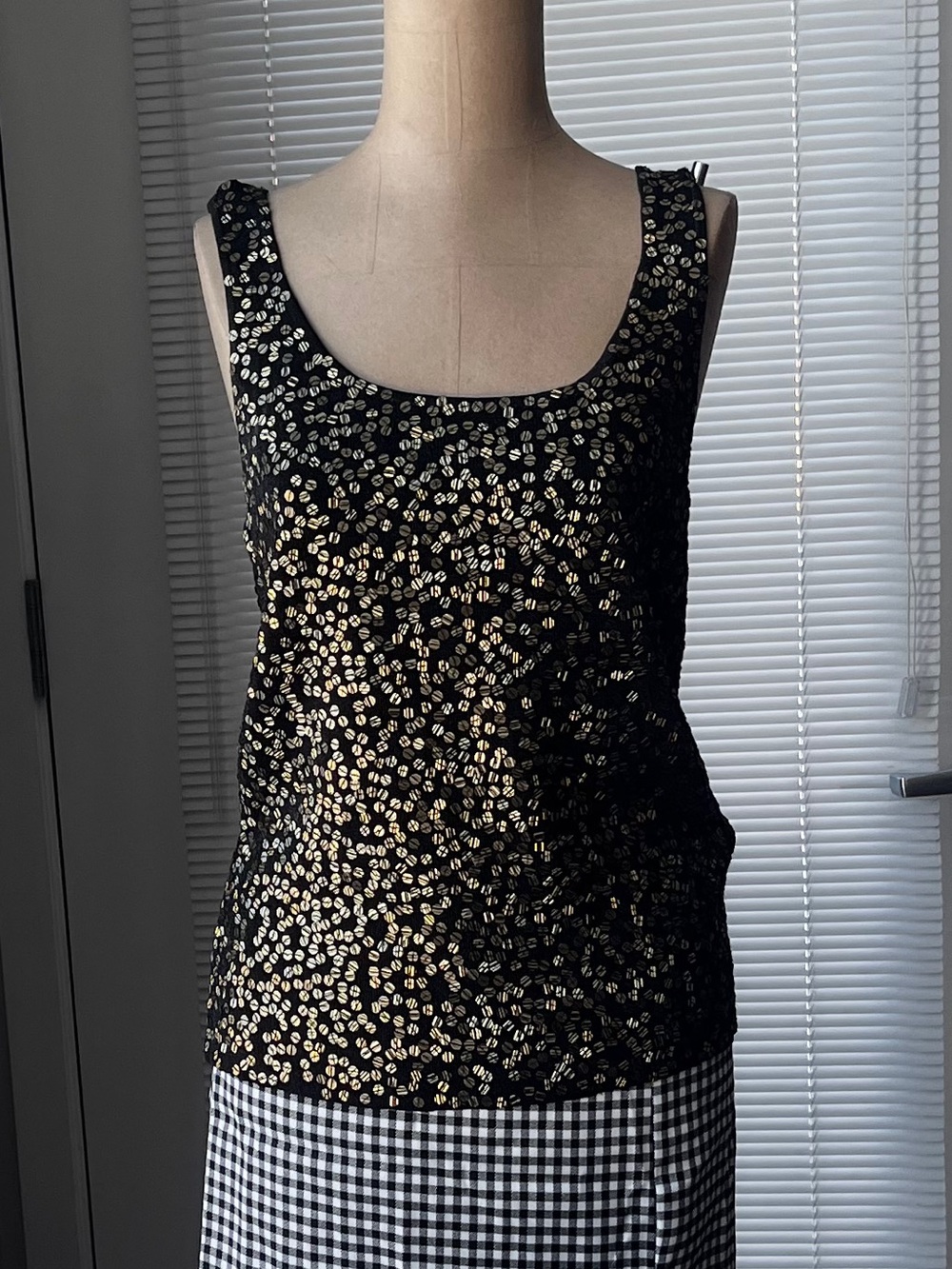 Carmen Marc Valvo Formal Black Sleeveless Top with Gold Sequin Embellishments L